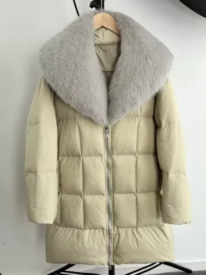 Luxurious Women's Long Duck Down Jacket