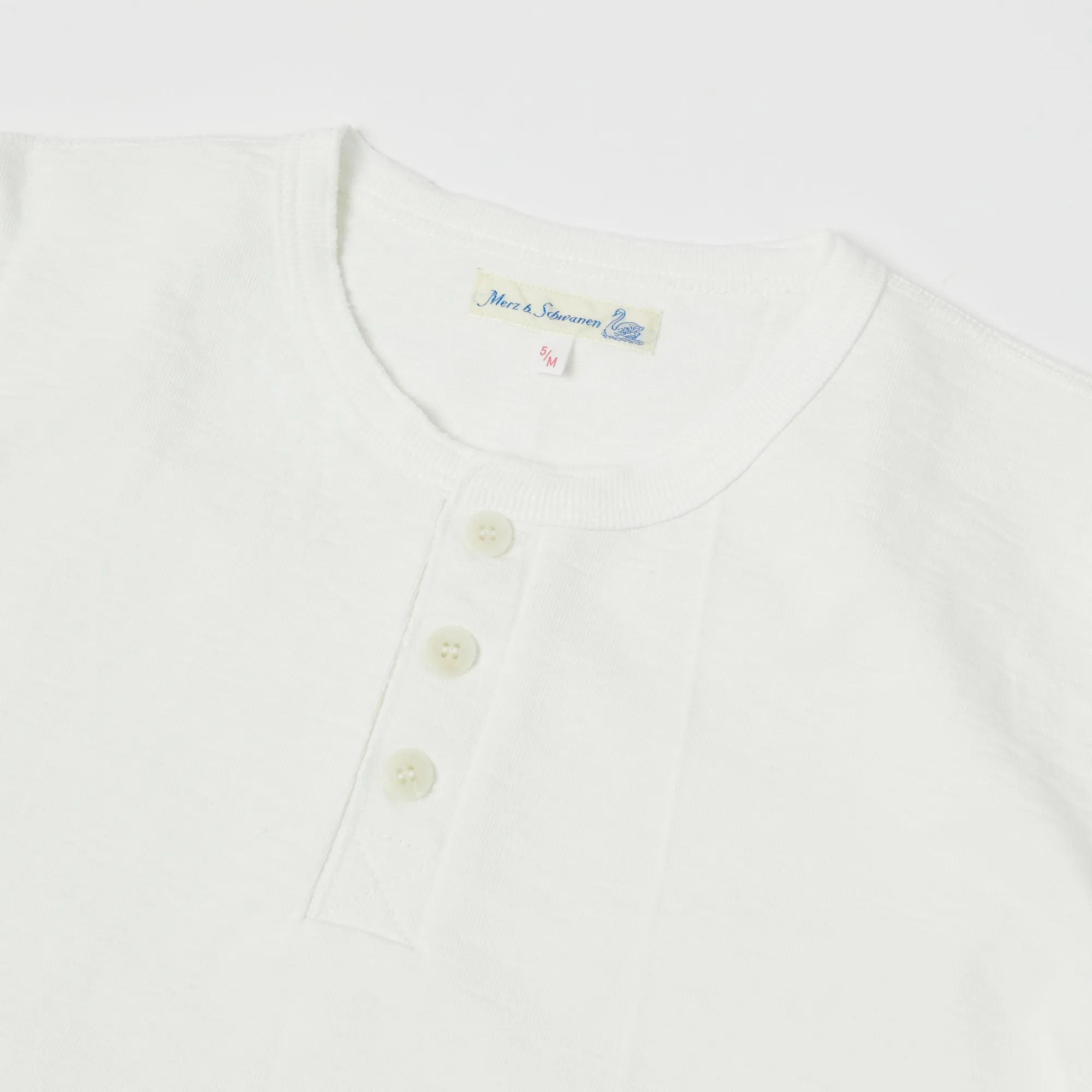 Merz b. Schwanen 2S04 Long Sleeve Henley - White