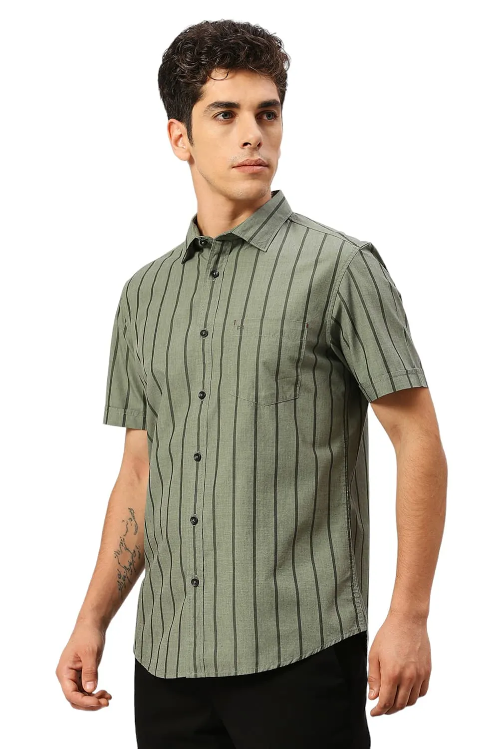 Slim Fit Cotton Fil-a-Fil Stripe Halfsleeves Shirt